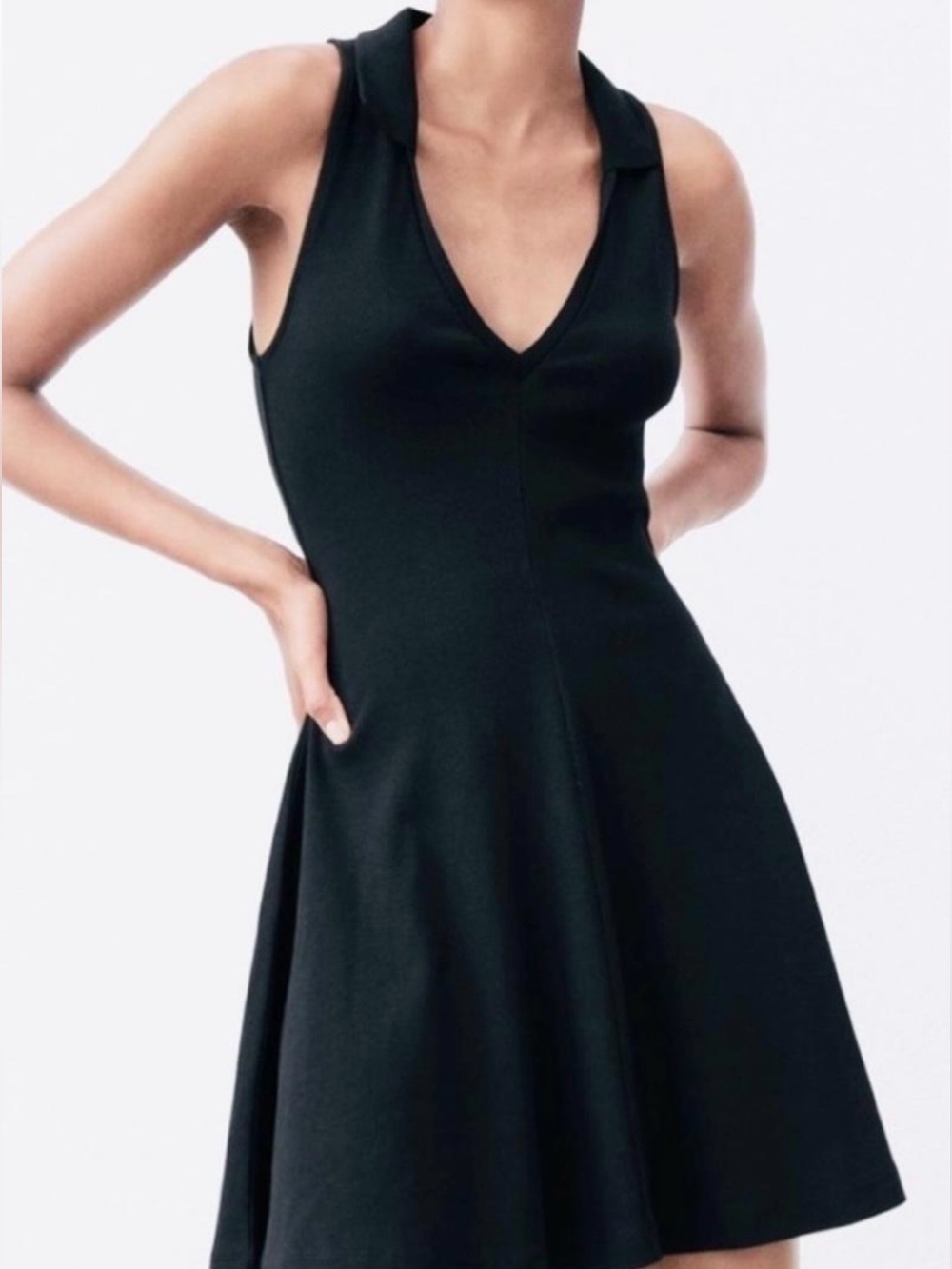 Zara Black Sleeveless V-Neck Midi Dress